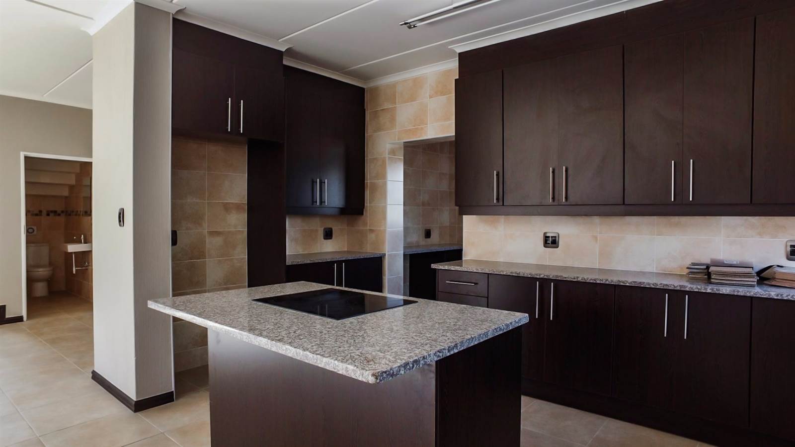 brown kitchen 0